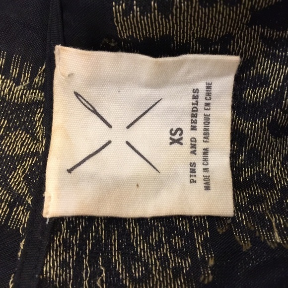 Urban Outfitters Pins & Needles Black & Gold Kimono XS - Picture 4 of 4